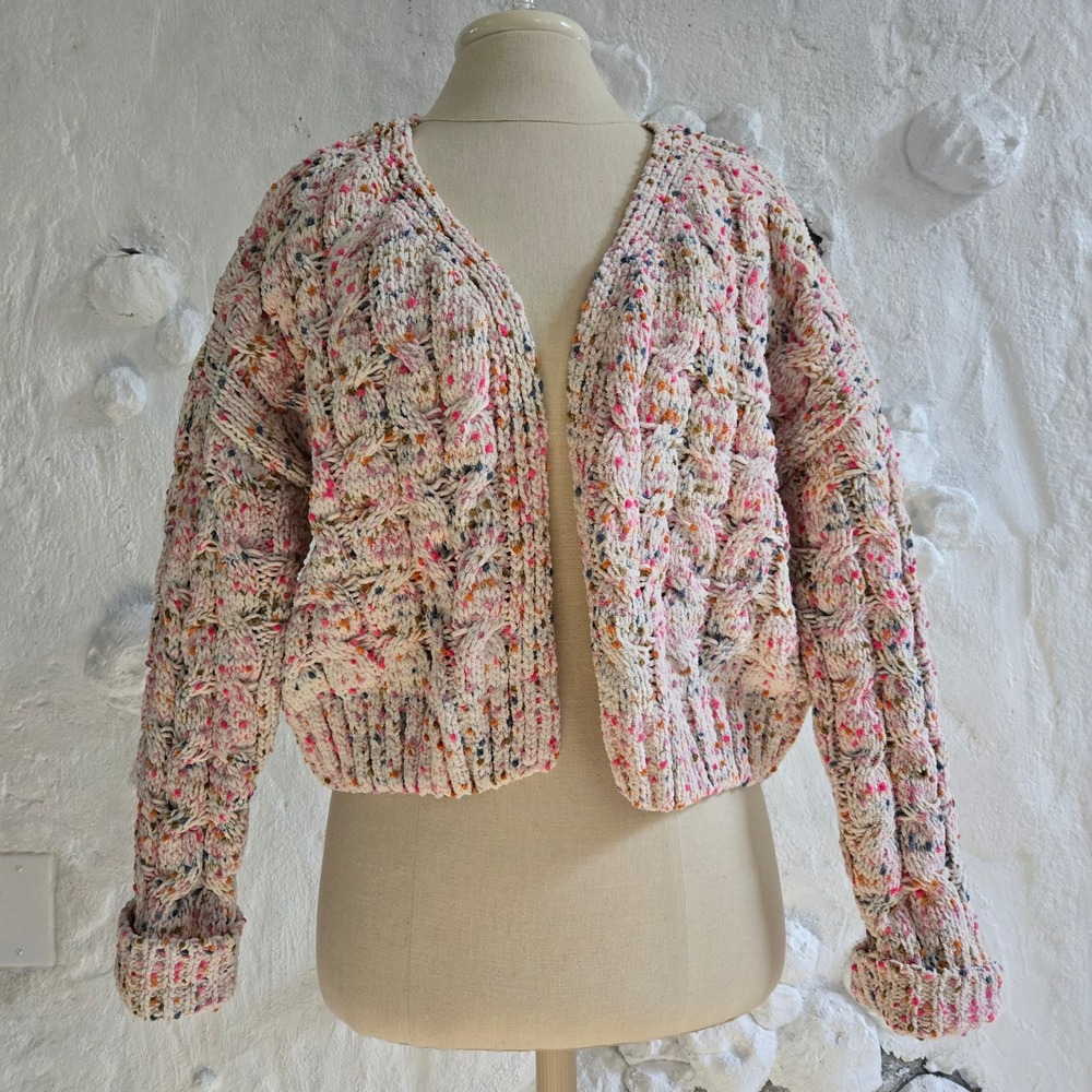 Moon & Madison Confetti Chenille Cable Knit Cropped Cardigan Small Winter Fall - Picture 1 of 12